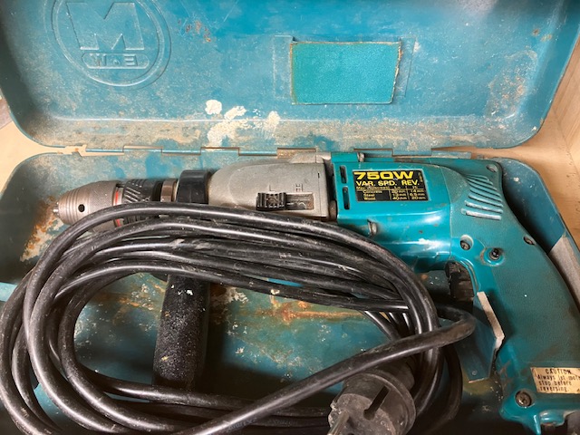 Makita HP2010N